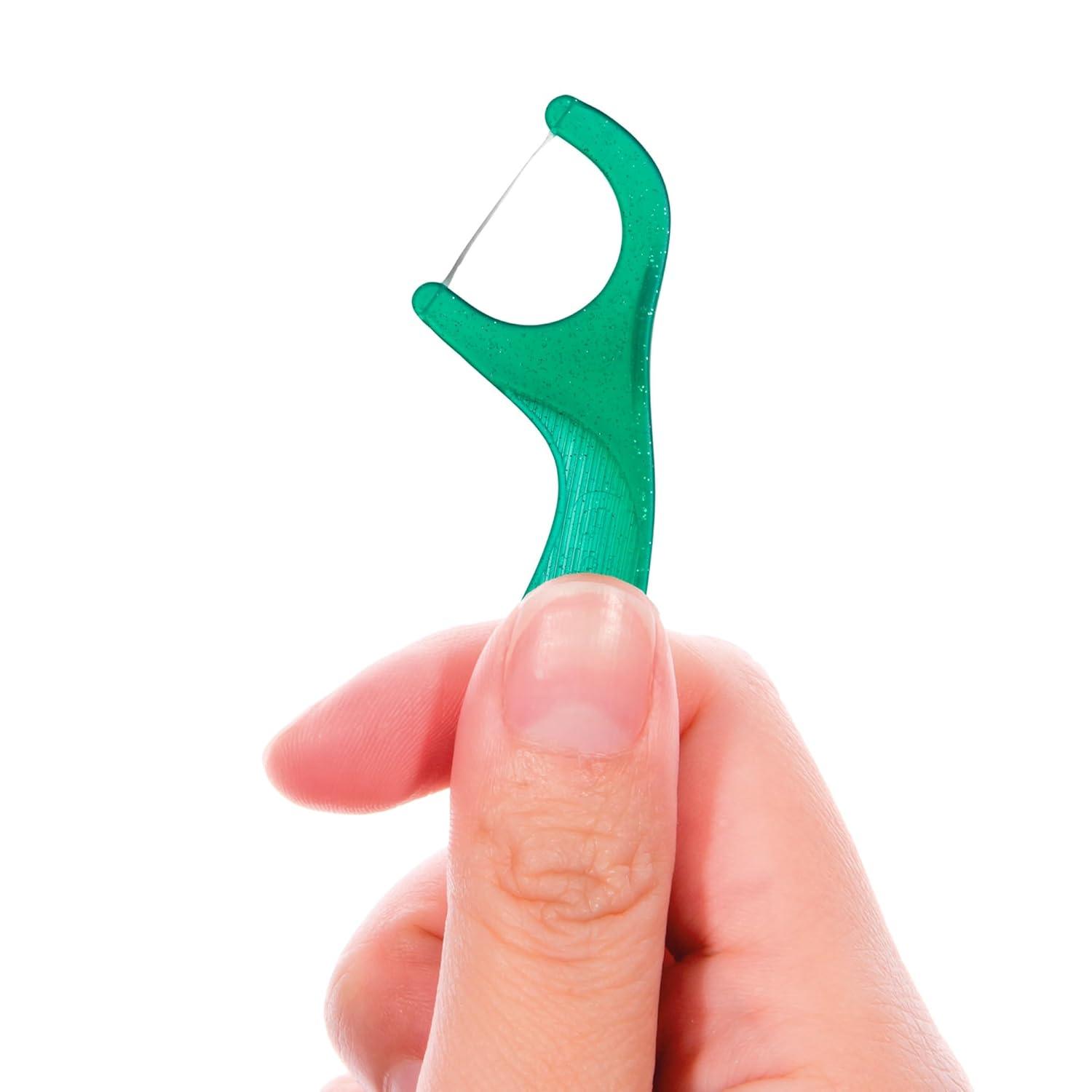 imageGUM Professional Clean Floss Picks Extra Strong ShredResistant Floss Easy Grip Handle Dental Flossers for Adults Fresh Mint Flavor 150 Count90 Count